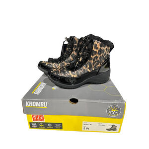 Khombu Womens Molly Snow Boots Leopard Animal Print Size 5 WIDE NEW in BOX